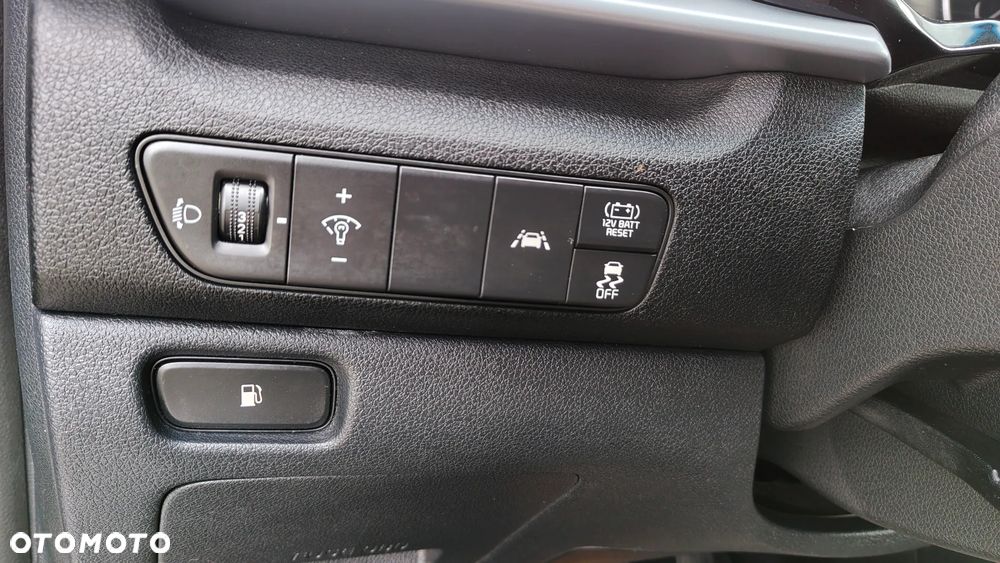 Kia Niro 1.6 GDI Hybrid L - 19