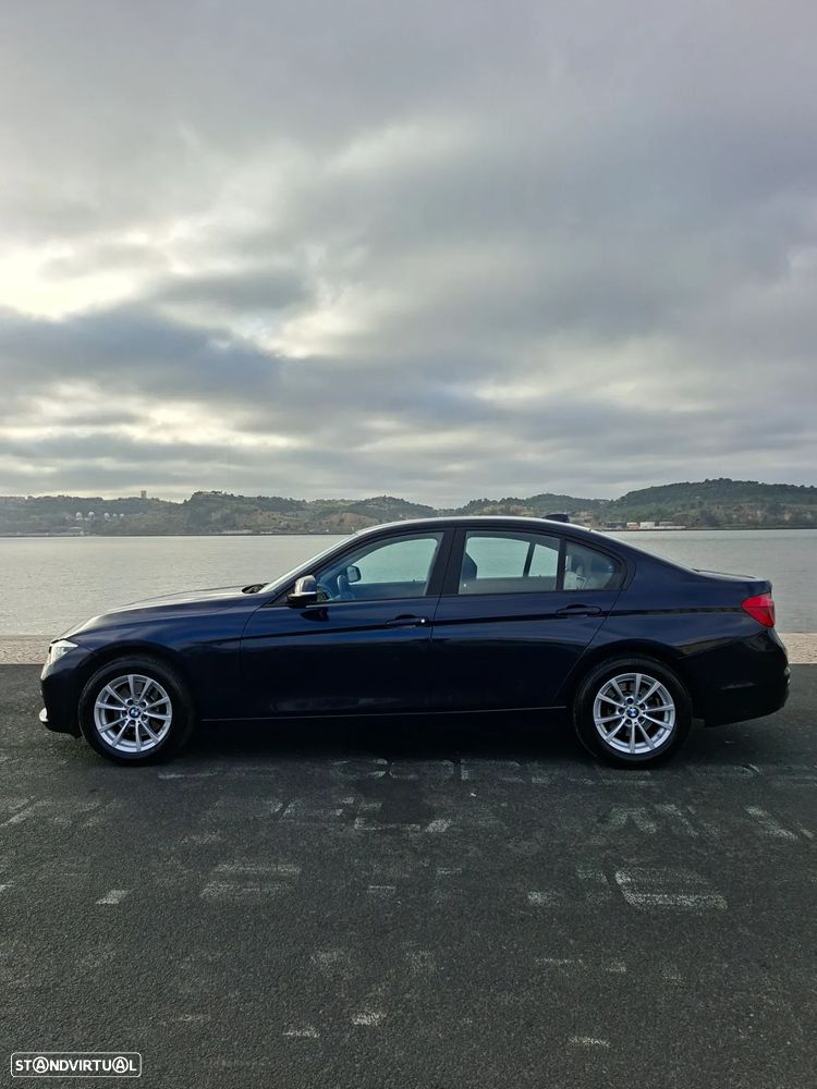 BMW 320 d Line Luxury Auto - 6