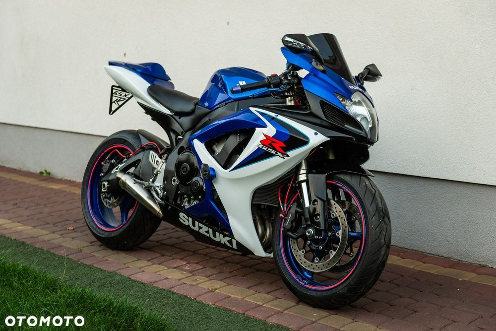 Suzuki GSX-R - 1