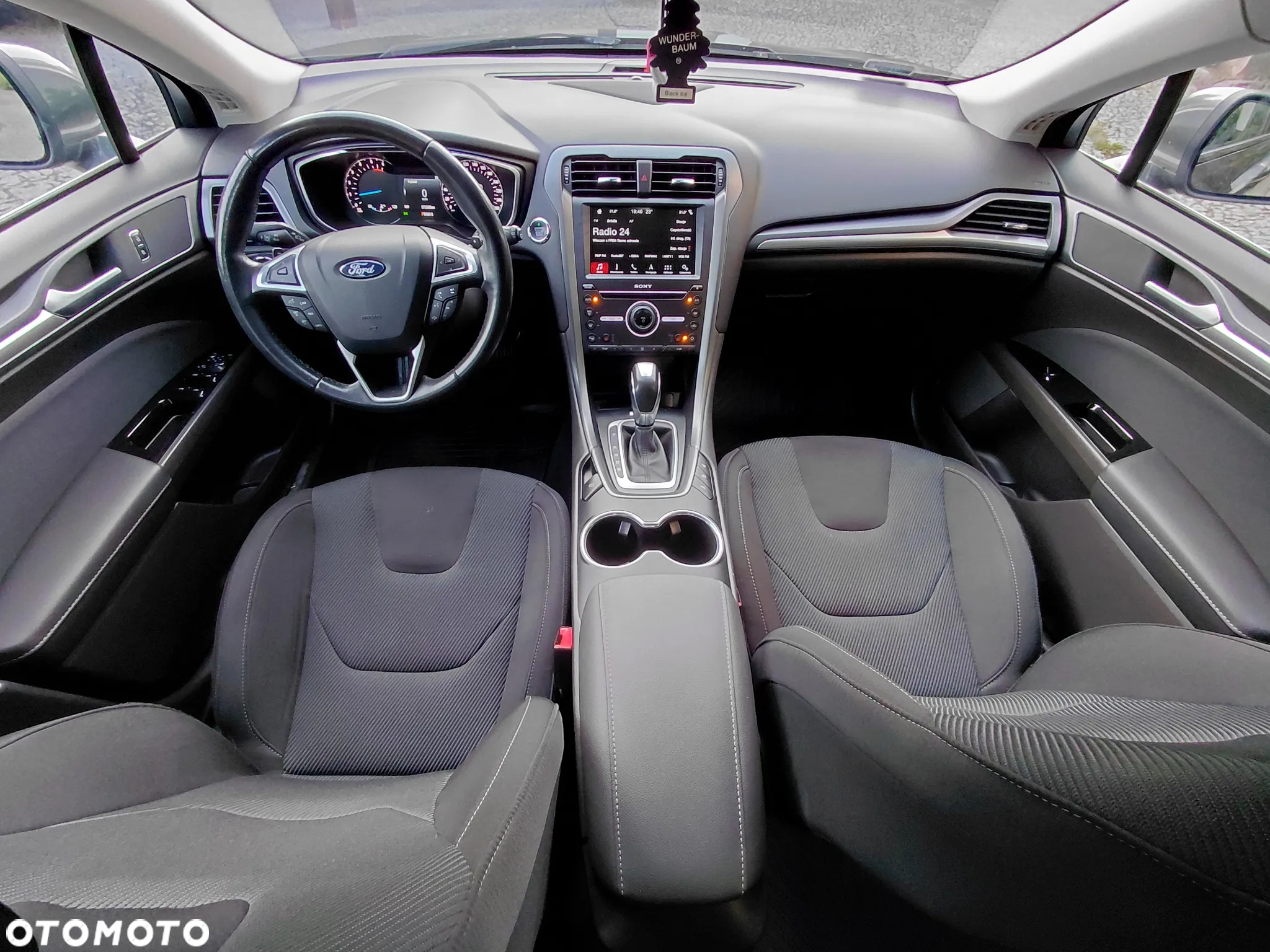 Ford Mondeo 2.0 TDCi Bi-Turbo Titanium PowerShift - 26