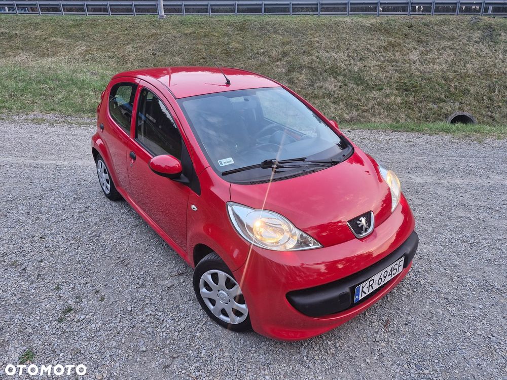 Peugeot 107 70 Petit Filou - 30