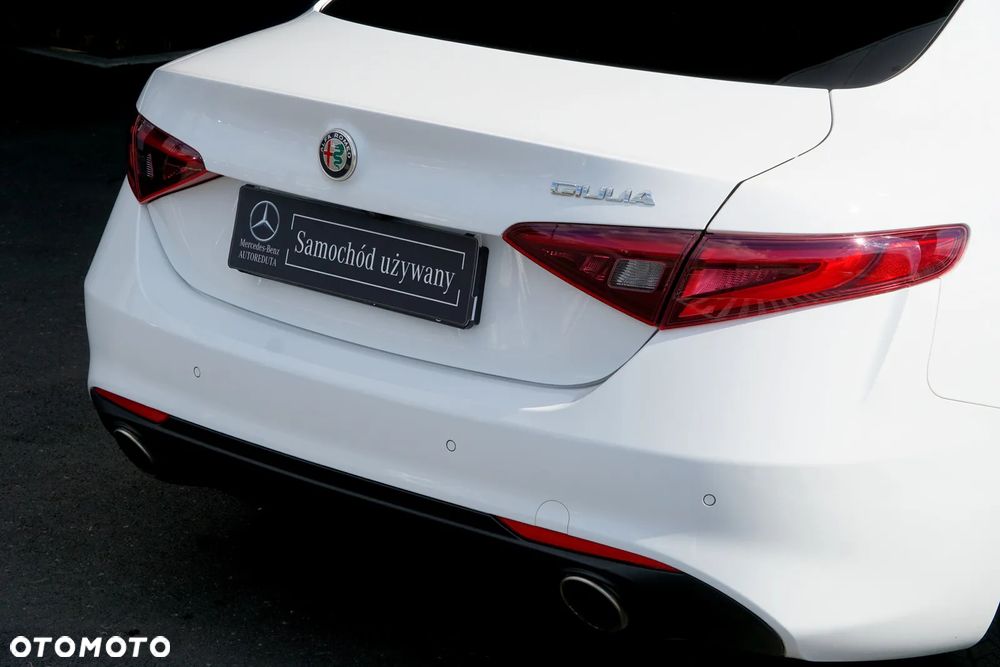 Alfa Romeo Giulia 2.0 Turbo Super - 13