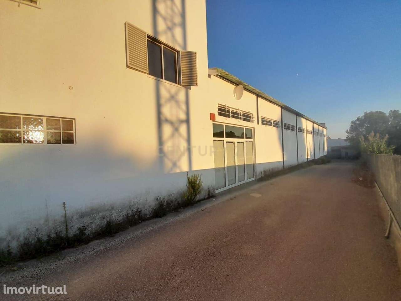 Armazéns – Parque Industrial da Adroana | Excelente Localização e Pote - Grande imagem: 3/24