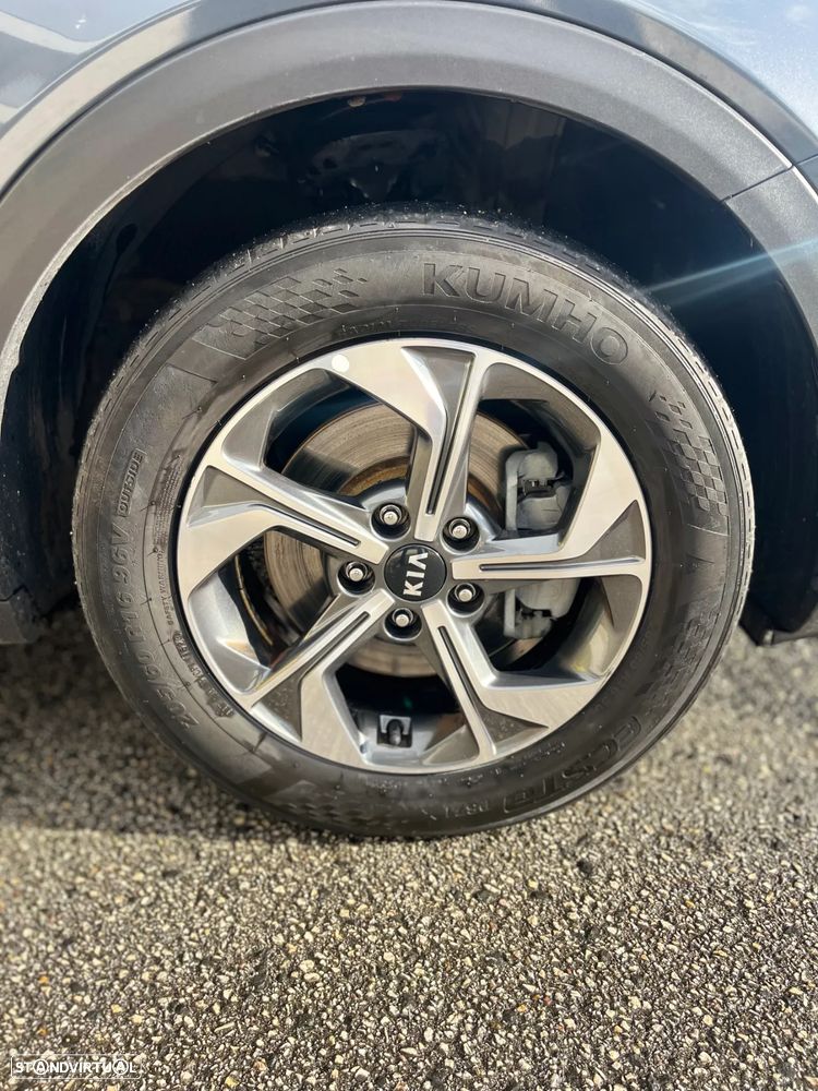 Kia XCeed 1.6 CRDi MHEV Tech - 15