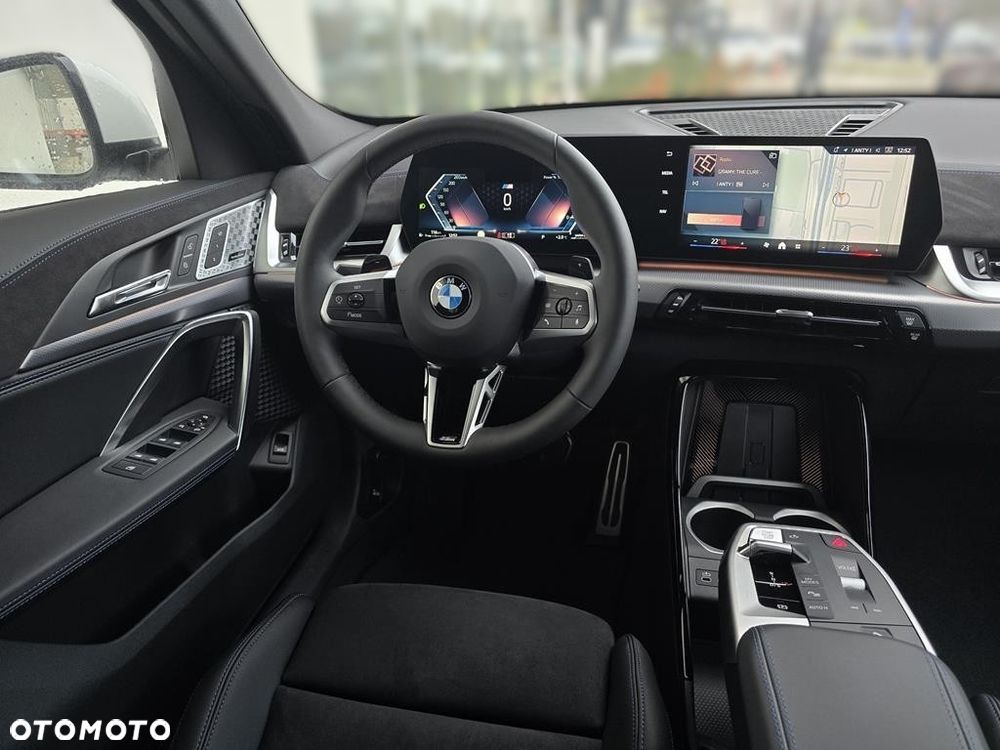 BMW X2 - 15