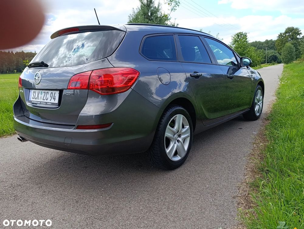 Opel Astra 2.0 CDTI DPF Sport - 5