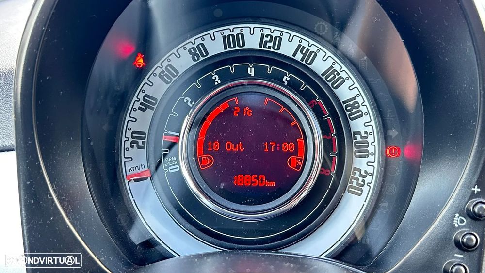 Fiat 500 1.0 Hybrid Connect - 8
