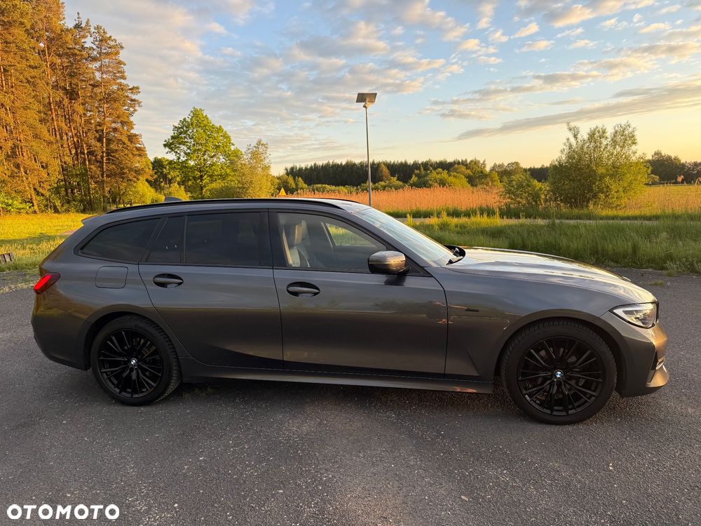 BMW Seria 3 - 30
