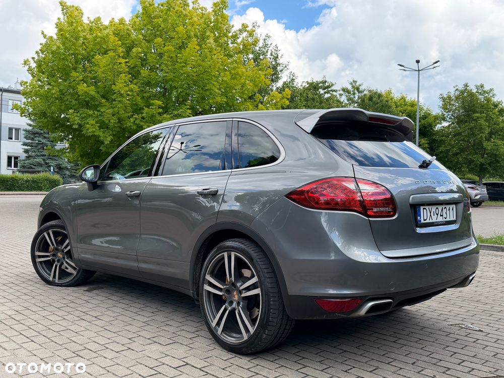 Porsche Cayenne Diesel Platinum Edition - 2