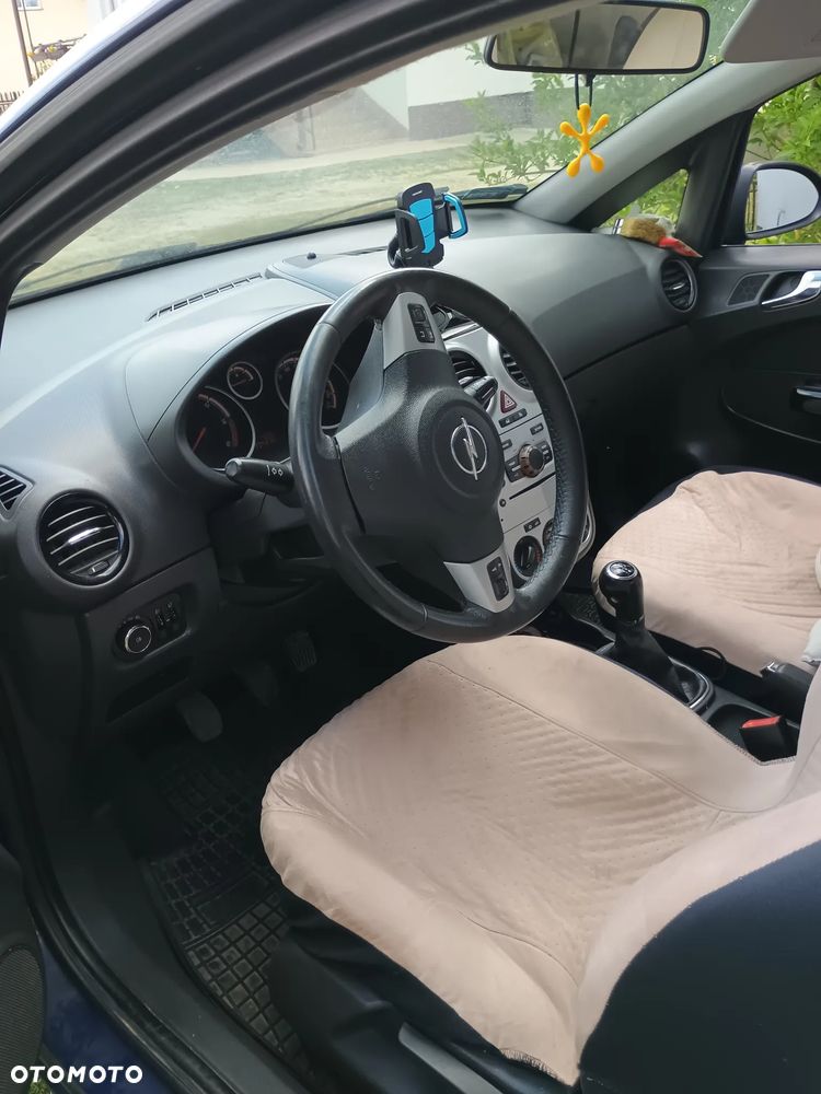 Opel Corsa 1.3 CDTI Enjoy - 11