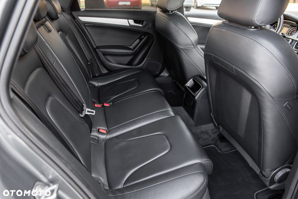 Audi A4 Avant 2.0 TDI DPF S line Sportpaket - 29