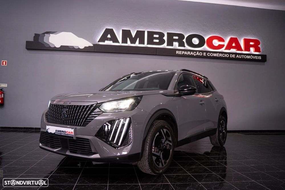 Peugeot 2008 PureTech 100 Allure - 1