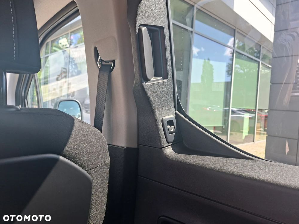 Toyota Proace City Verso Long 1.5 D-4D Family - 15