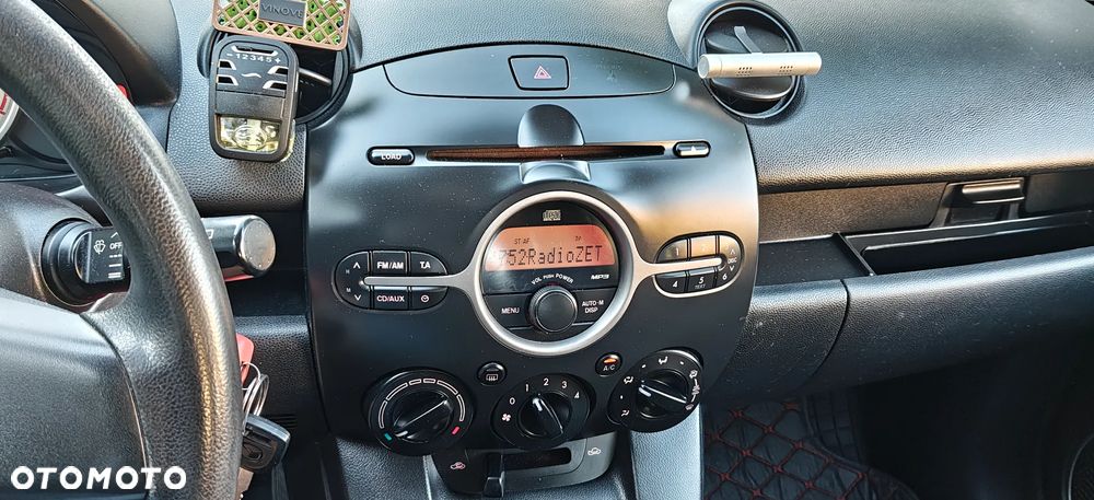 Mazda 2 1.4 CD Comfort - 24