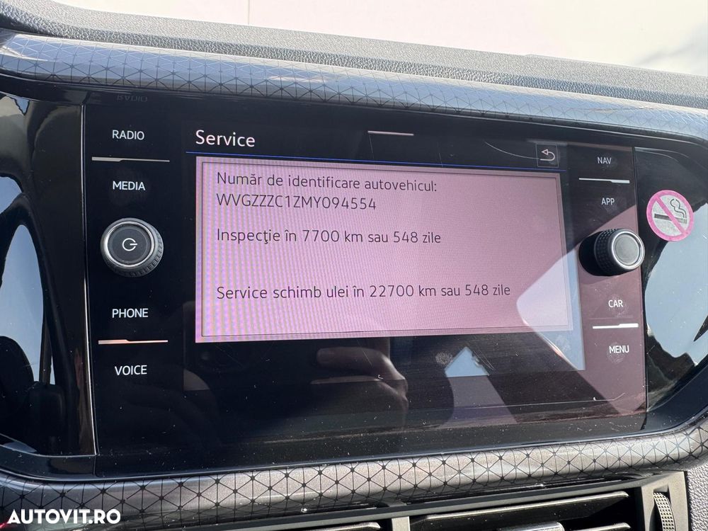 Volkswagen T-Cross - 12