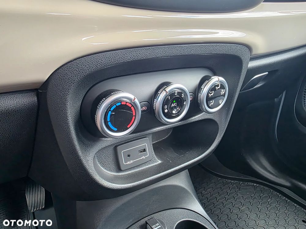 Fiat 500L 1.4 16V Pop Star - 17