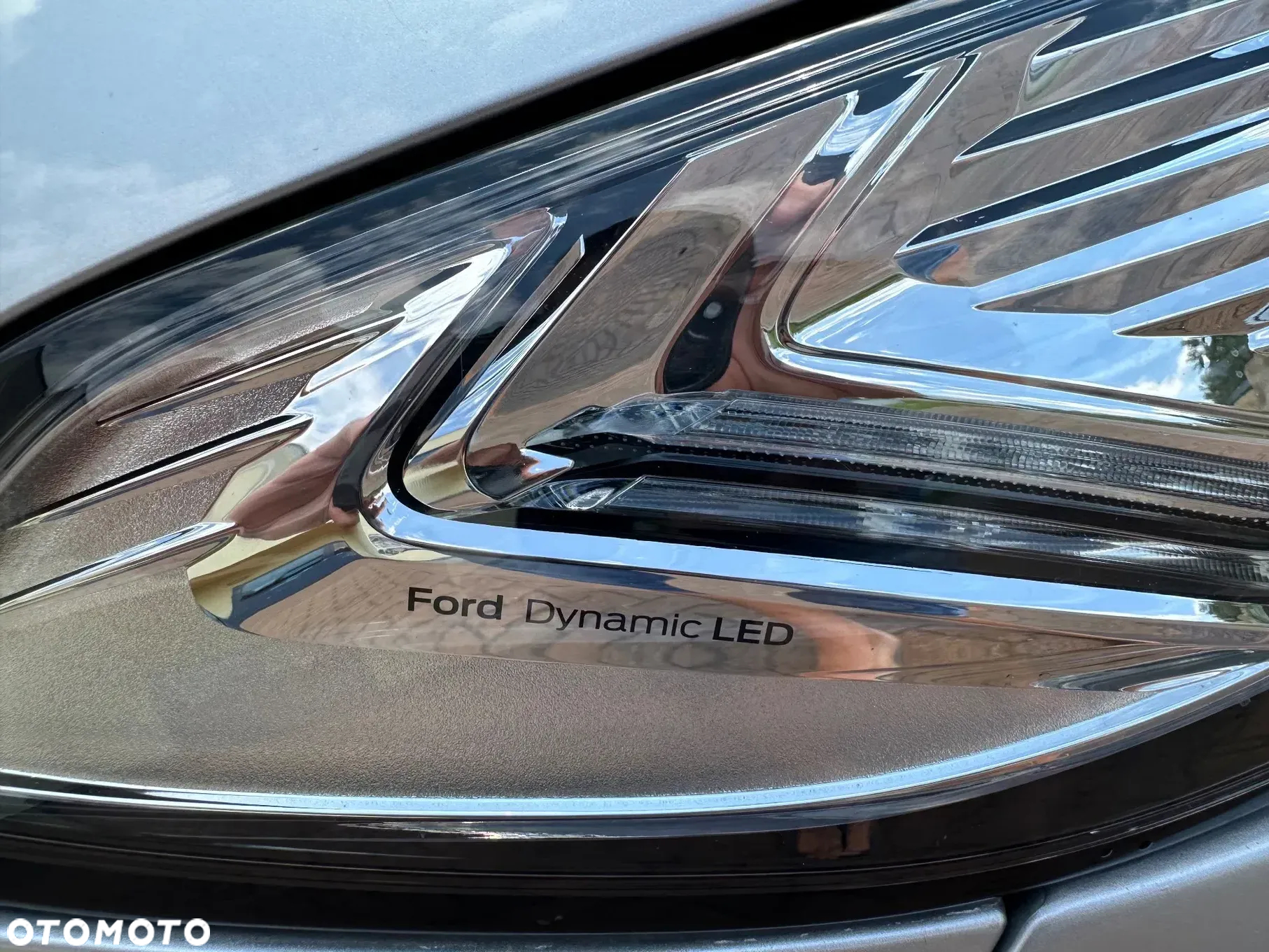 Ford Mondeo 2.0 EcoBoost Titanium - 21