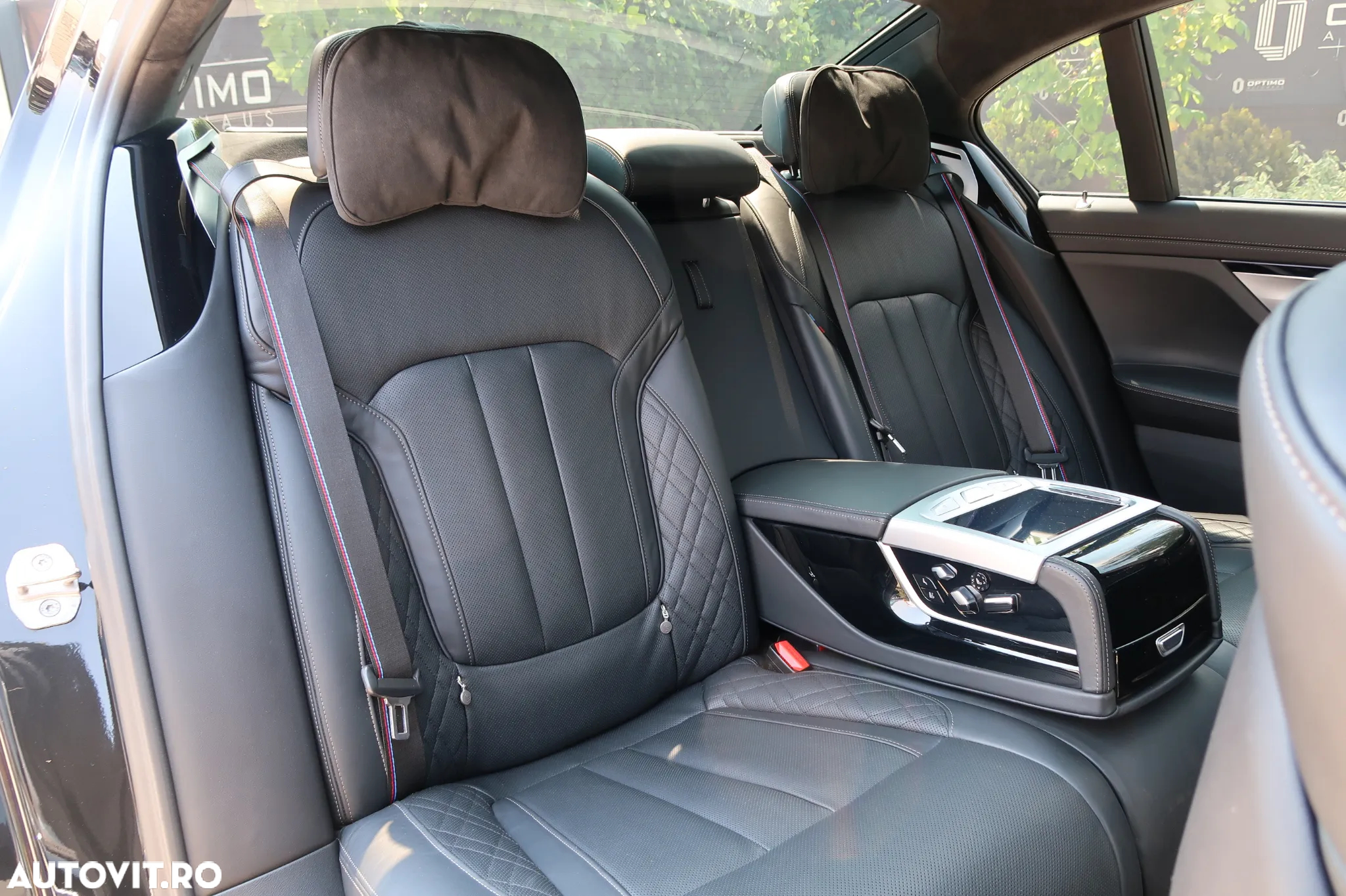 BMW Seria 7 745Le AT PHEV - 16