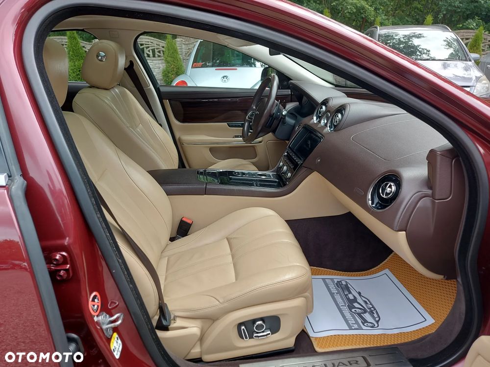 Jaguar XJ 3.0 V6 Premium Luxury - 18