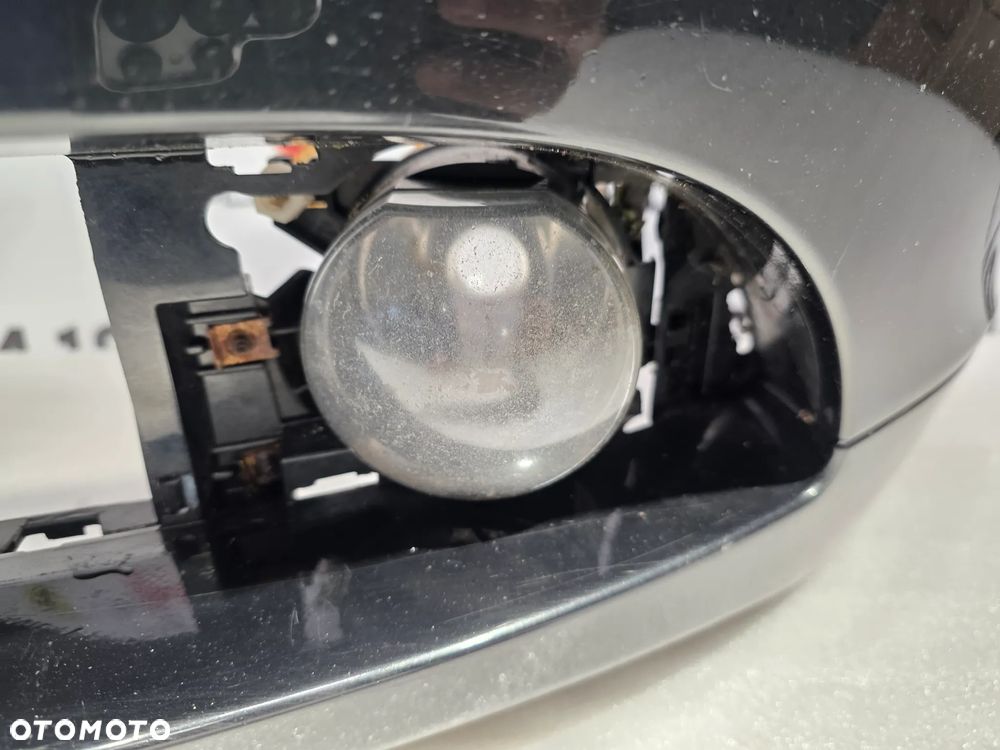 BMW E60 03-06 ZDERZAK PRZEDNI PRZÓD NA SPRYSKI + 4xPDC + INSTALACJA PDC + NERKI I GÓRNA CZĘŚĆ PASA , NR 5111703369 / 703369 , NR AUKCJI NZ1706 - 15