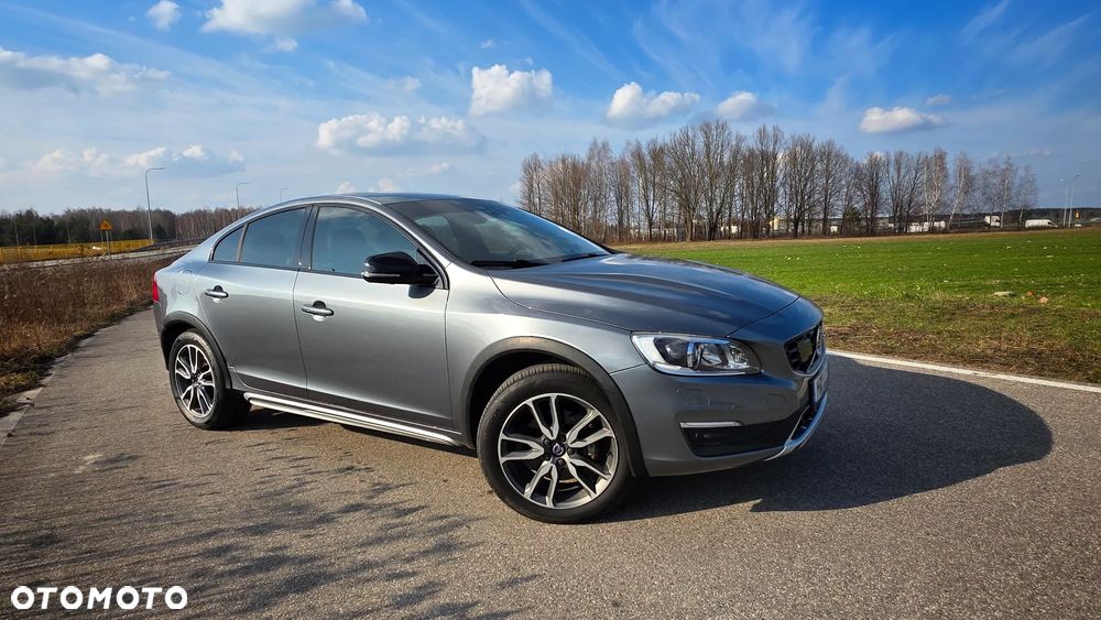 Volvo S60 - 4