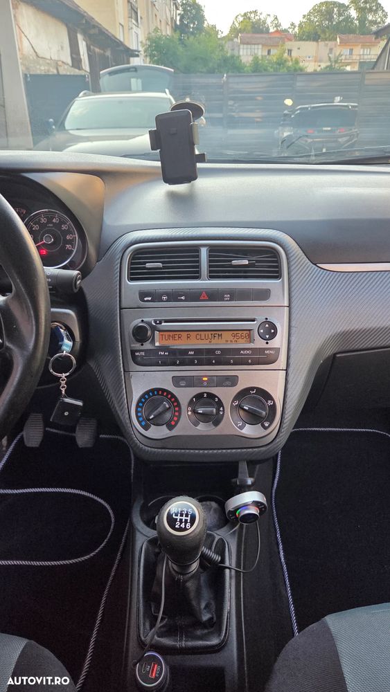 Fiat Grande Punto - 10