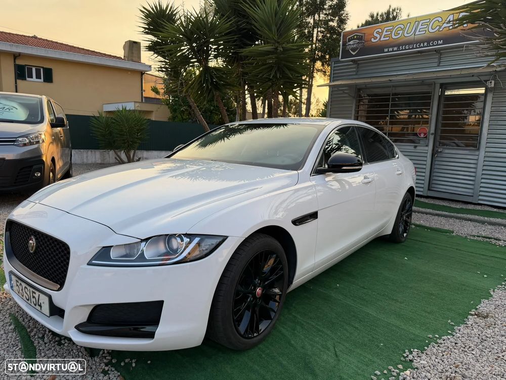 Jaguar Xf 2017 photo 3