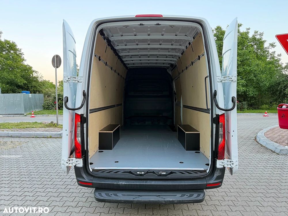 Mercedes-Benz Sprinter (BlueTec) 906.231 7G-TRONIC Plus - 6