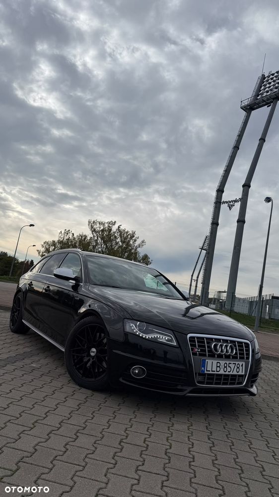 Audi S4