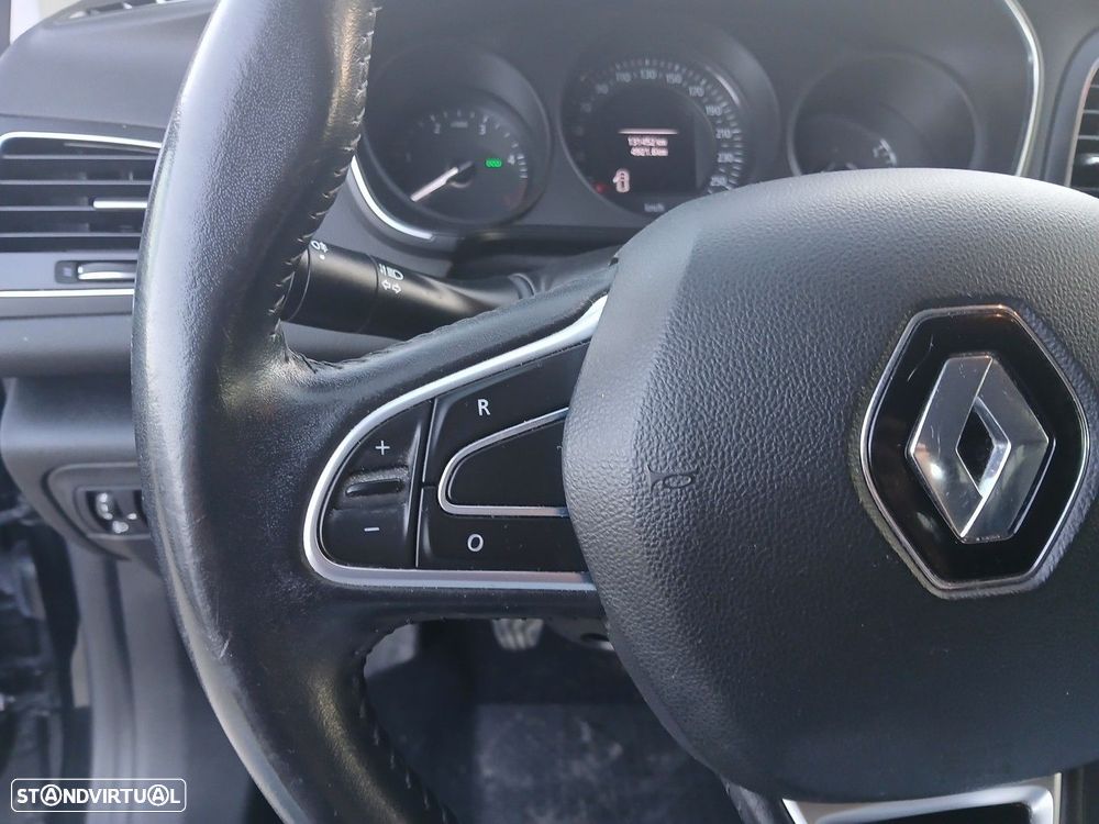 Renault Mégane 1.5 Blue dCi Zen - 22