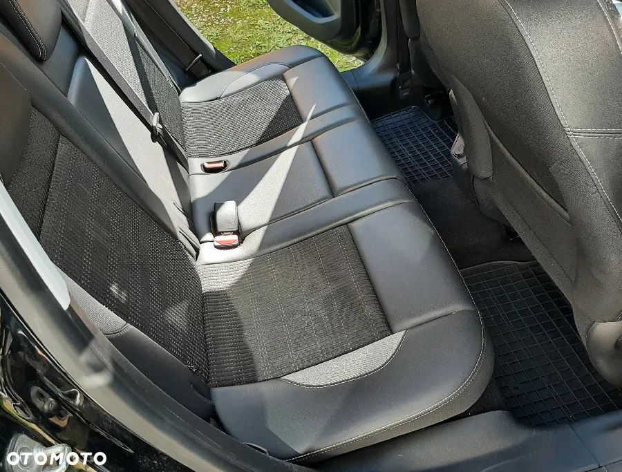 Peugeot 2008 - 18