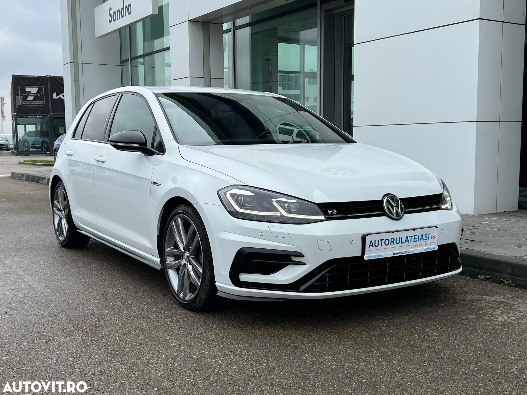 Volkswagen Golf R 2.0 TSI OPF 4Motion DSG - 8