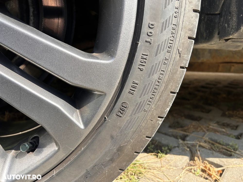 Land Rover Range Rover Sport - 28