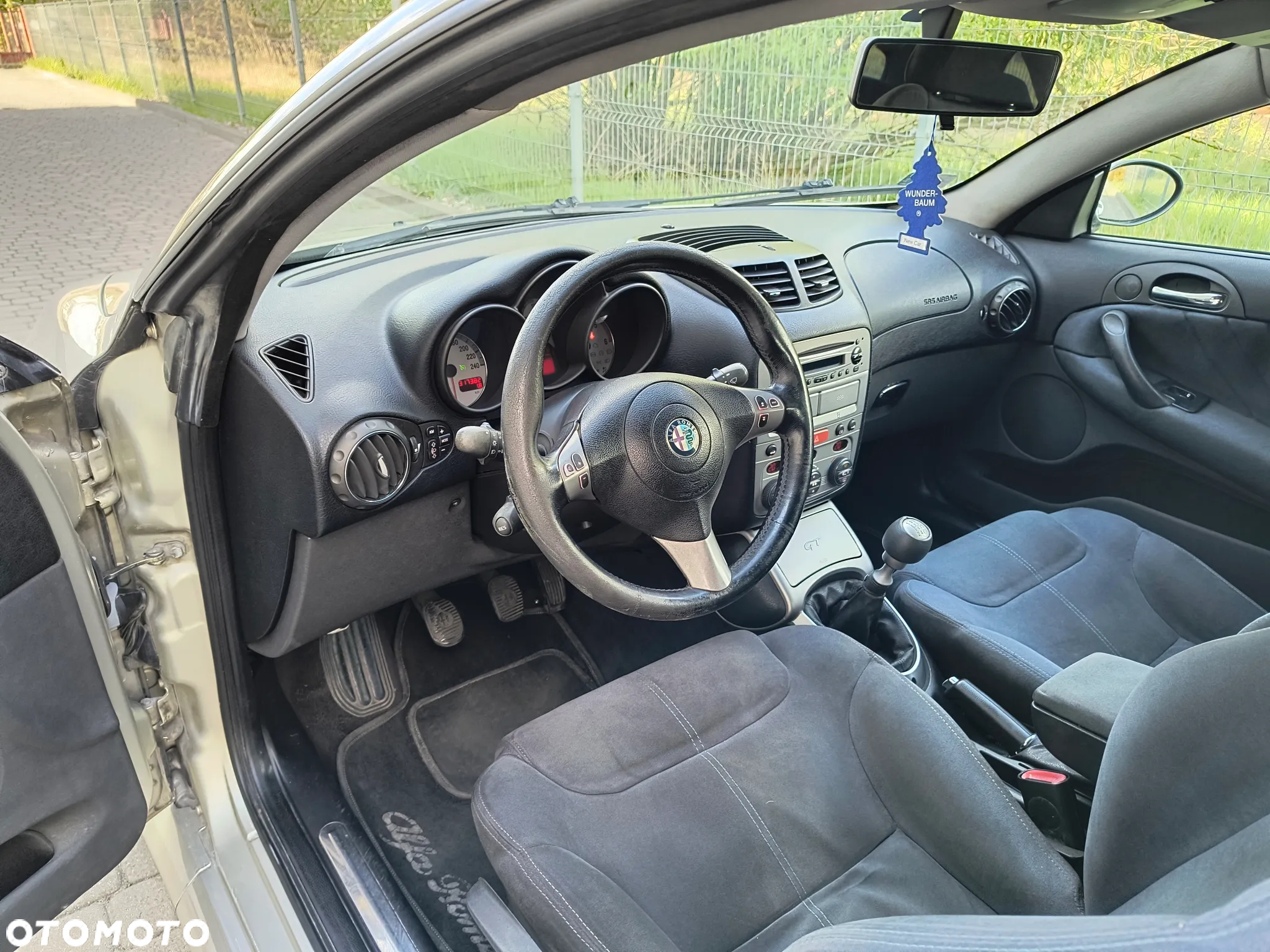 Alfa Romeo GT 1.9JTD 16V Progression - 6