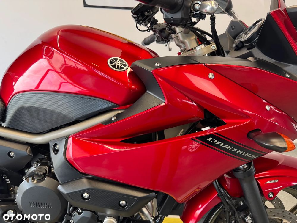 Yamaha XJ - 11