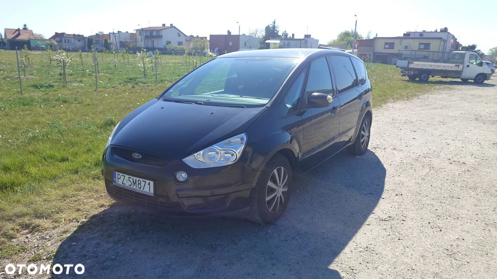 Ford S-Max 2.0 TDCi DPF Titanium - 3