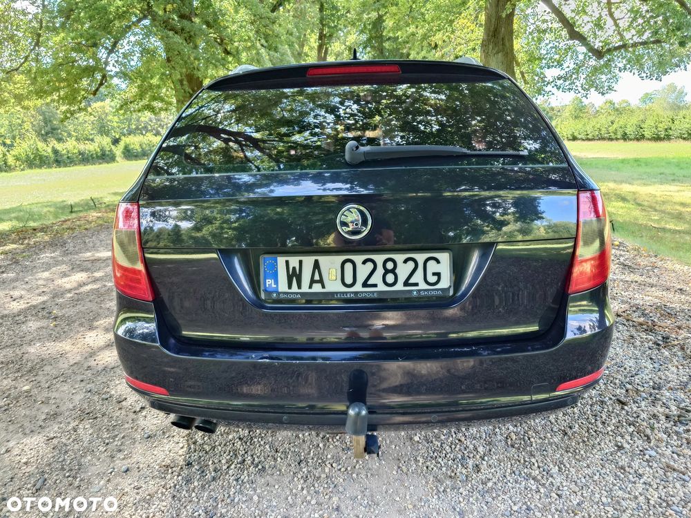 Skoda Superb 2.0 TDI Elegance DSG - 7