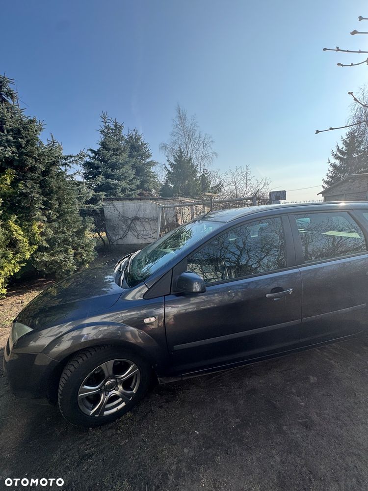 Ford Focus - 4