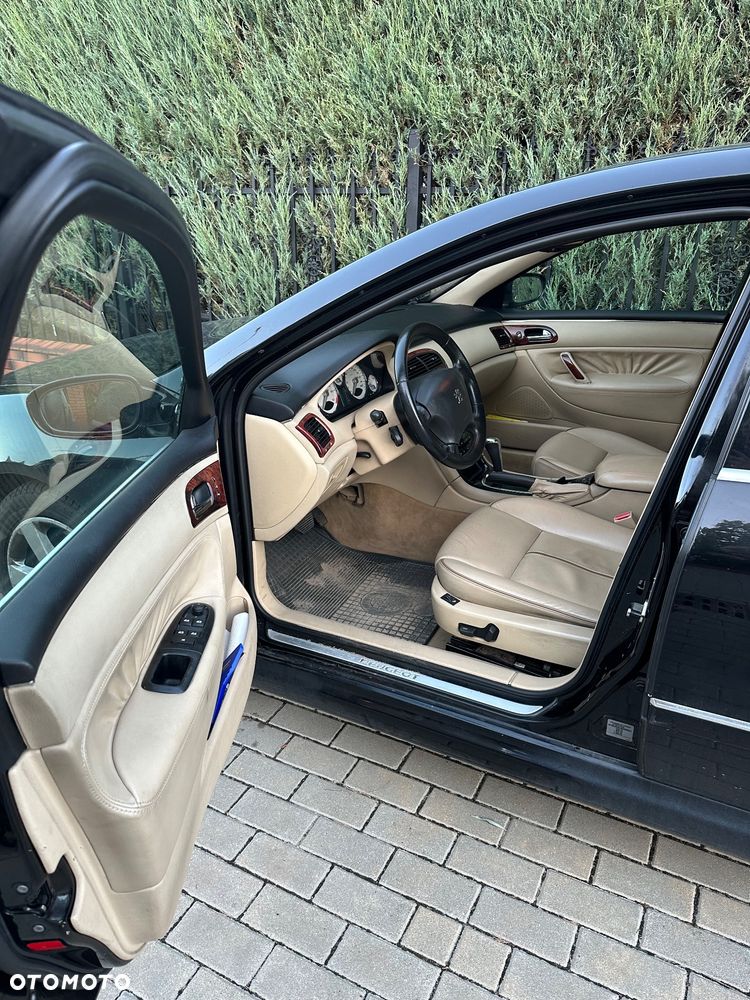 Peugeot 607 2008 photo 5