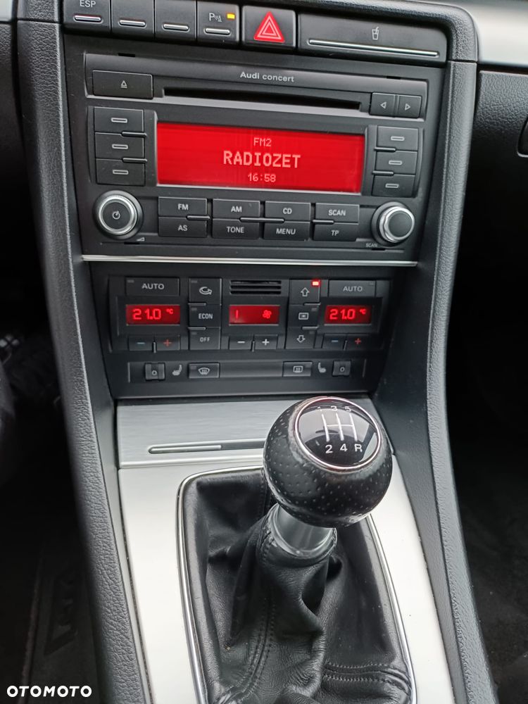 Audi A4 Limousine 1.8 T - 34