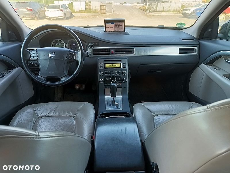 Volvo V70 D5 DPF Momentum - 4