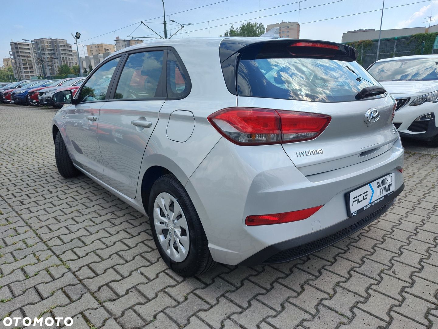 Hyundai i30 1.5 DPI Classic + - 4
