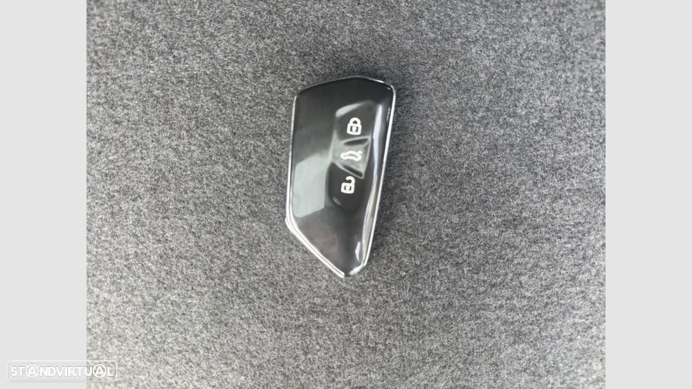 VW Tayron 1.5 TSI eHybrid R-Line DSG - 18