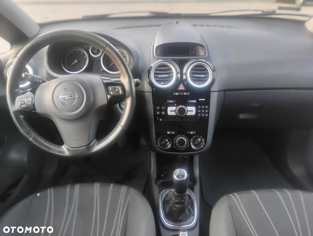 Opel Corsa - 7