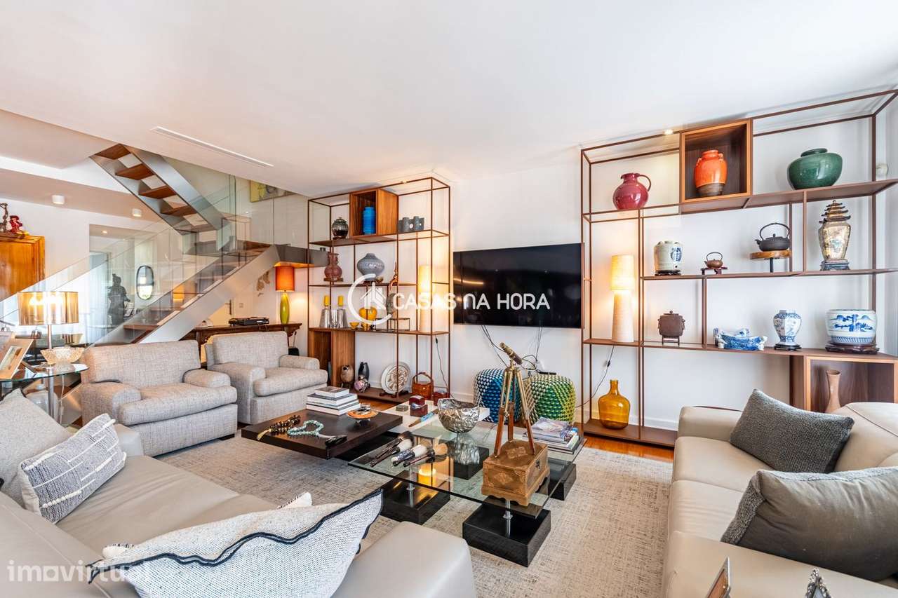 T4 Duplex com terraços e box para 3 viaturas na Avenida Visconde Va... - Grande imagem: 3/30