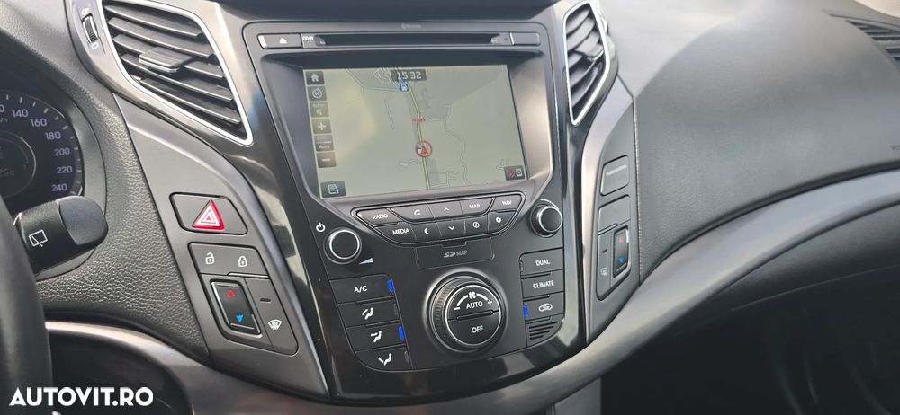 Hyundai i40 Kombi blue 1.7 CRDi Style - 20