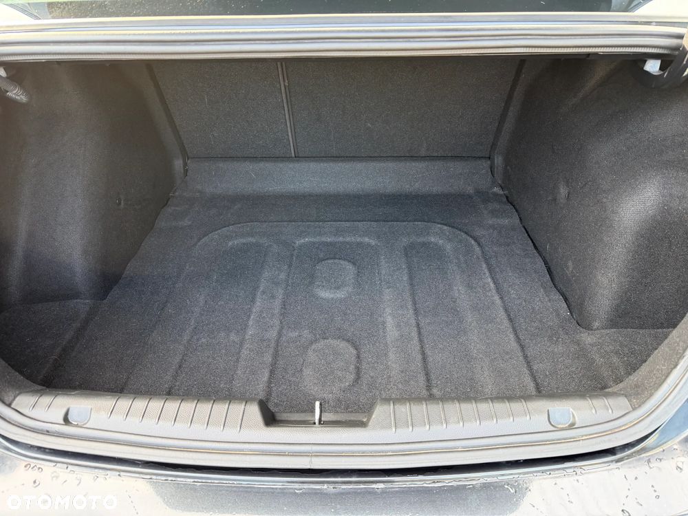 Chevrolet Cruze 1.4T LTZ+ - 12