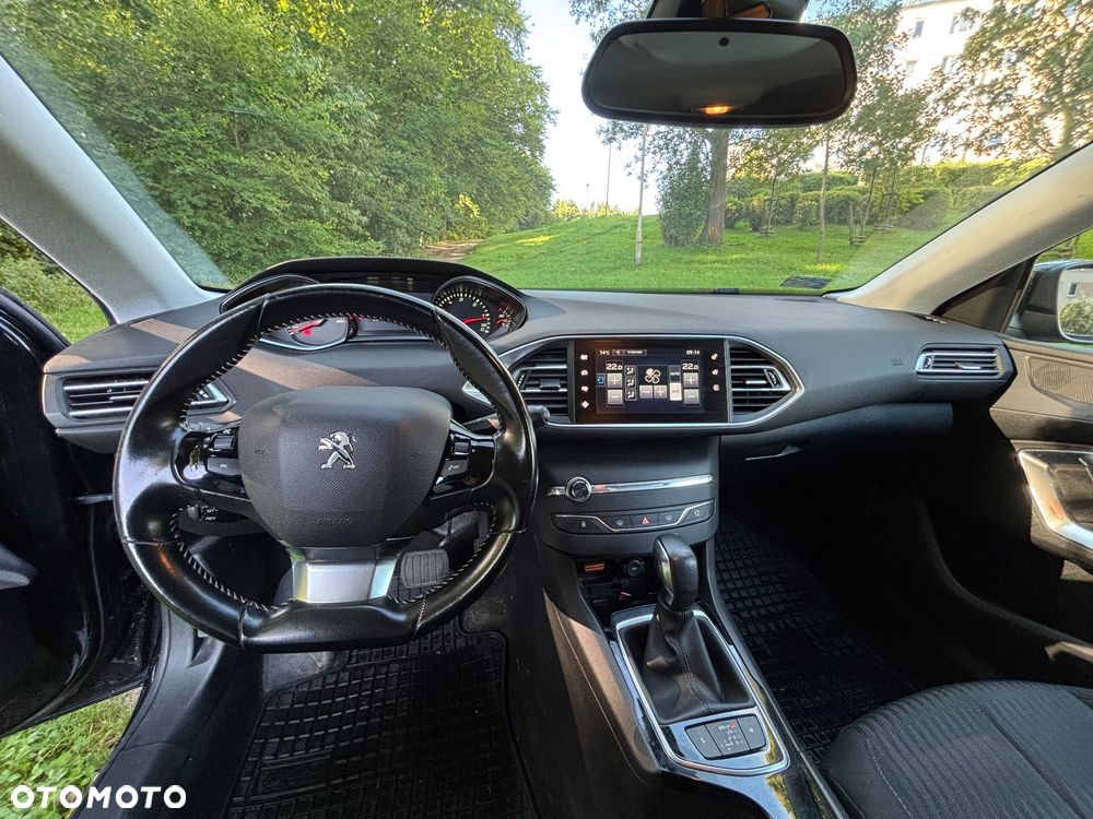 Peugeot 308 1.6 BlueHDi Active S&S EAT6 - 9