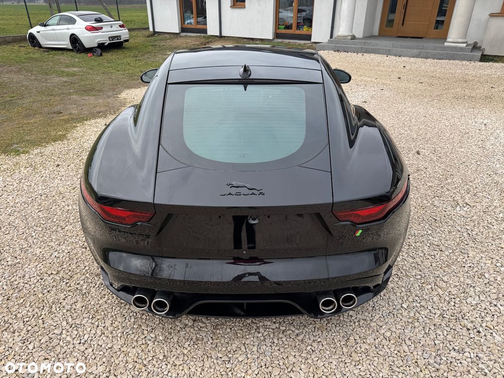 Jaguar F-Type R AWD - 6
