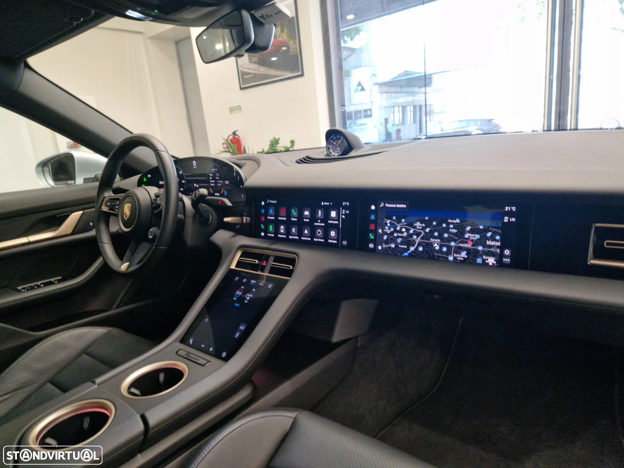 Porsche Taycan Standard - 25
